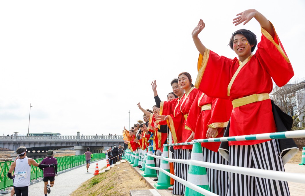 ランナーを全力で応援！「沿道盛り上げ隊」をご紹介します!